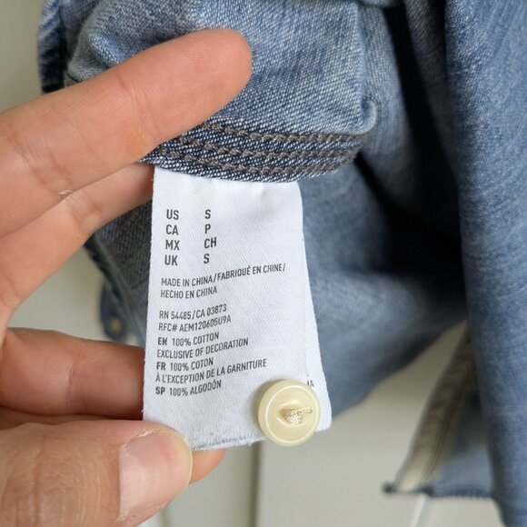 American Eagle Denim Shirt S Blue Chambray Pearl Snap Vintage Slim Fit West - Picture 10 of 10